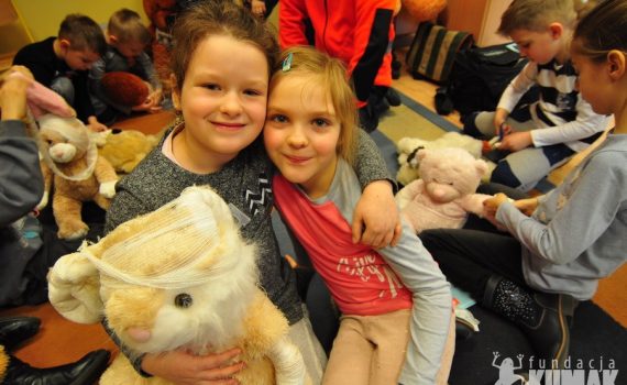 Fundacja Kumak przeprowadziła Pluszakowe Pogotowie w ZSP nr 6 w Rybniku