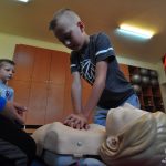 Fundacja Kumak uczyła uczniów ZSS w Rybniku udzielania pierwszej pomocy